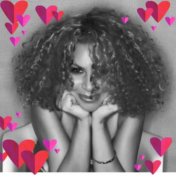 Meet your Posher, Inge - Picture 1 of 1